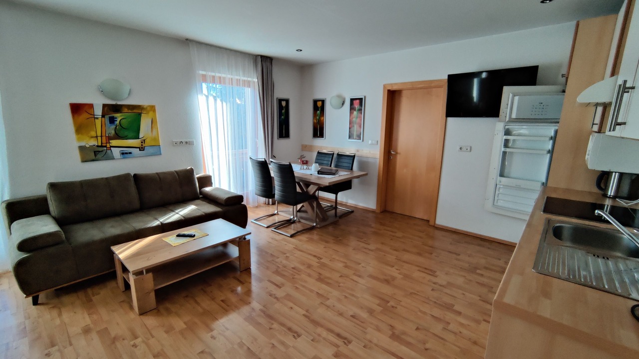 Photo of Livingroom in Naz