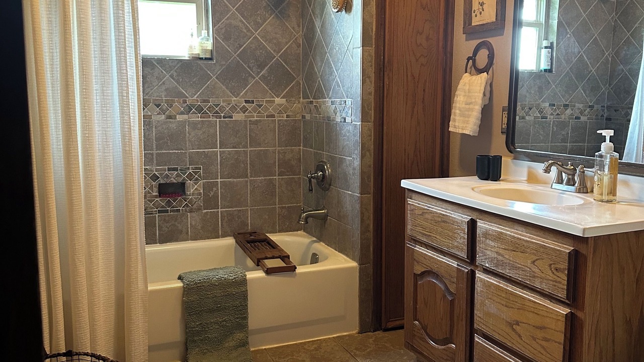 Photo of Bathroom in Kokomo