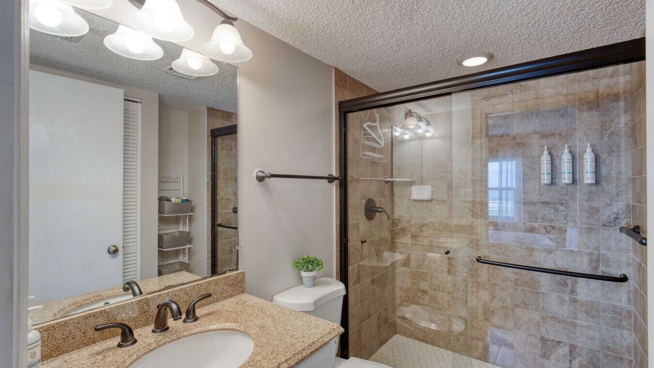Photo of Bathroom in Ormond-by-the-Sea