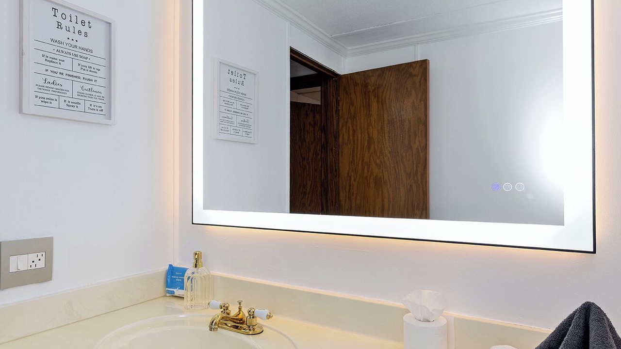 Photo of Bathroom in Barium Springs