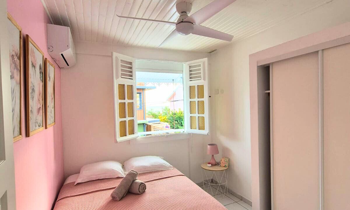 Photo of Bedroom in Anse Madame
