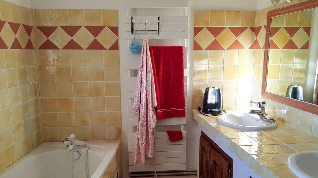 Photo of Bathroom in Bezaudun-sur-Bine