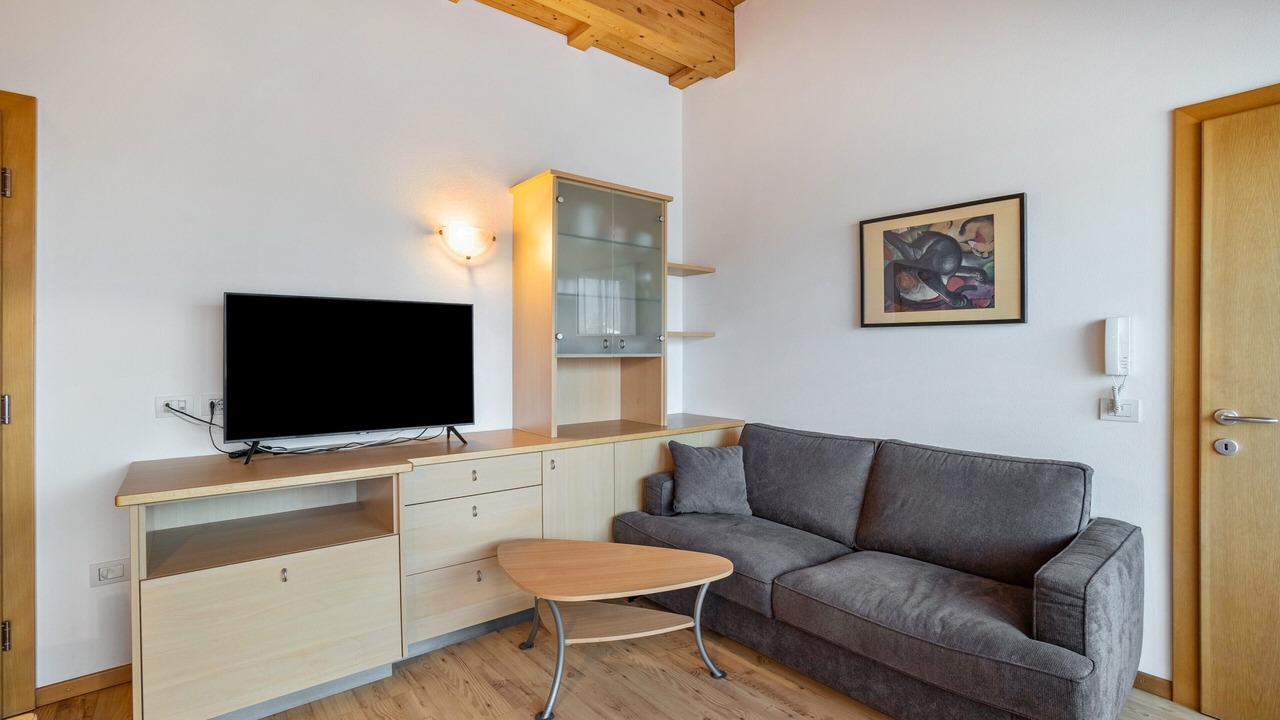 Photo of Livingroom in Naz