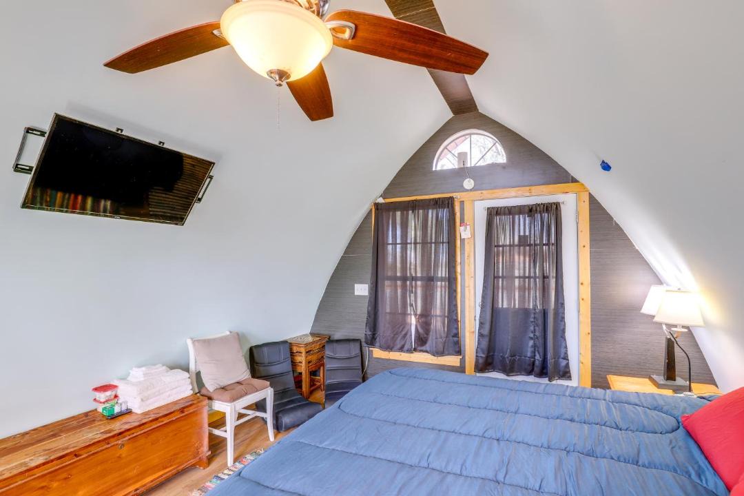 Photo of Bedroom in Mill Spring