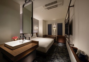 THE LIVELY OSAKA HONMACHI
