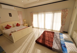 Thiva Pool Villa Hua Hin