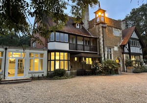 Farnham House Hotel