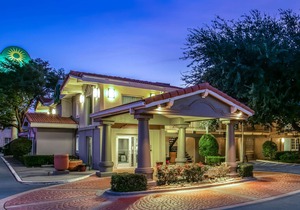 La Quinta Inn by Wyndham Dallas Uptown