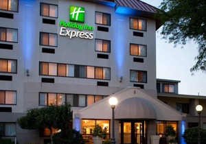 Holiday Inn Express Boston-Waltham, an Ihg Hotel