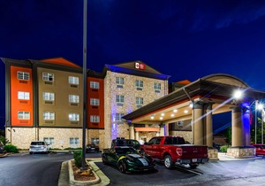 Best Western Plus JFK Inn & Suites