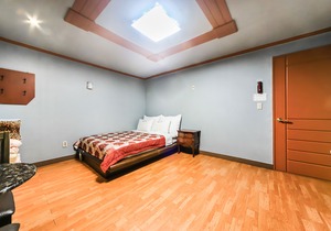 Geojedo Gohyeon Manhattan