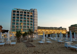 Hotel Excelsior