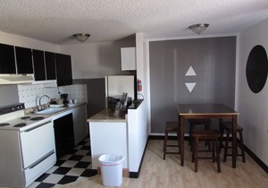 Kennewick Suites