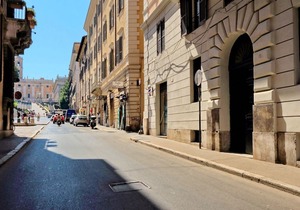 Roma Five Suites