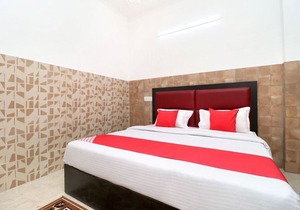 OYO 33475 Hotel Orient View