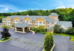 Comfort Suites