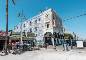 Samesun Venice Beach Los Angeles
