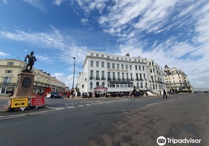 The Pier Hotel