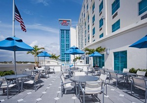 Crowne Plaza Hotel & Resorts Fort Lauderdale Airport/ Cruise