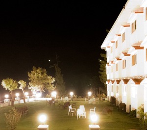 Jardin Whistling Pines Resort 