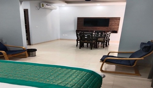 Luxury Room