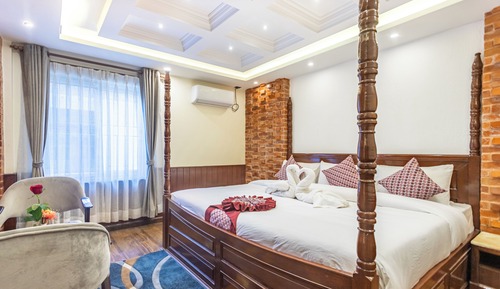 Executive Room