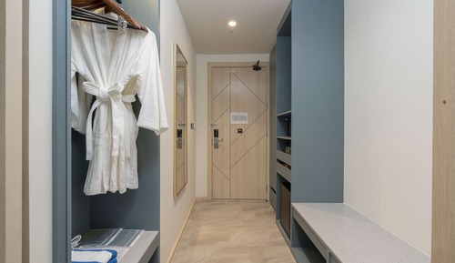 Deluxe Room, 2 Twin Beds, Sea View