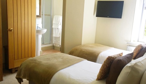 Twin Room, Ensuite