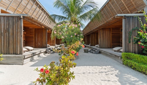 Seaside Room 