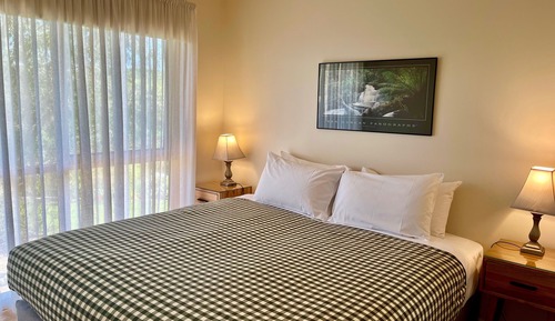 Two Level 2 Bedroom Wattle Cottage with Woodfire