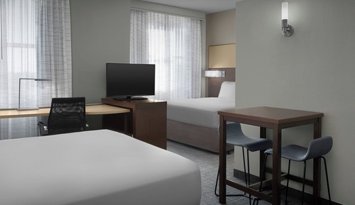 Studio Suite, 1 Queen Bed