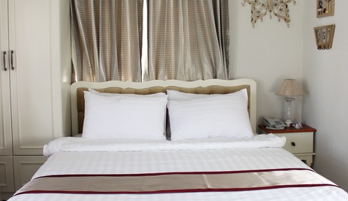 Deluxe Villa, 1 Double Bed, Garden View