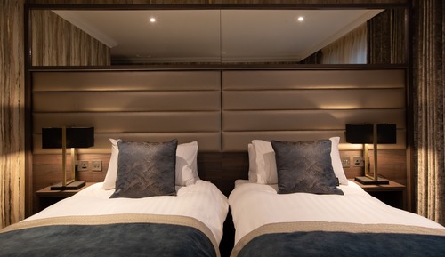 Classic Double/Twin/ Triple Room