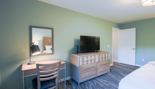 Condo, 2 Bedrooms