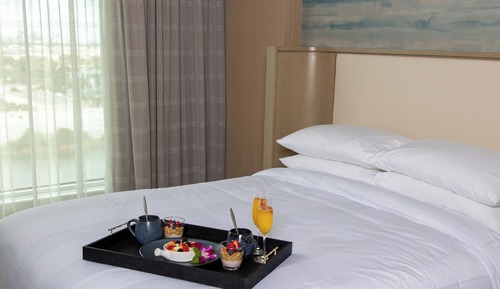 Standard Room, 1 King Bed