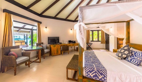 Beach Villa With 15% Off Food & Beverage (excluding in-room dining)