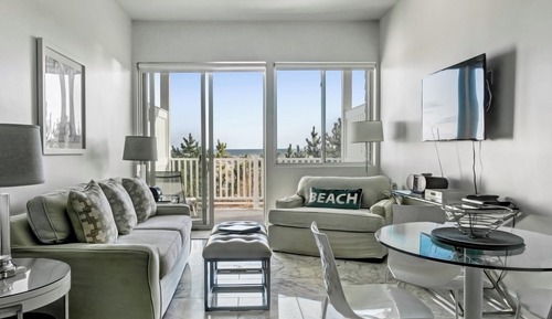Lower 1 bedroom Ocean View ST