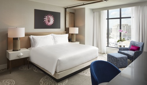 Grand Suite, Terrace, Corner (Pool)