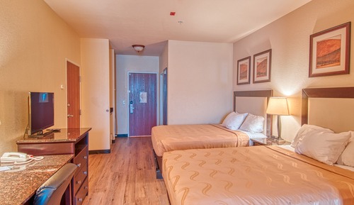 Double Room, 2 Queen Beds