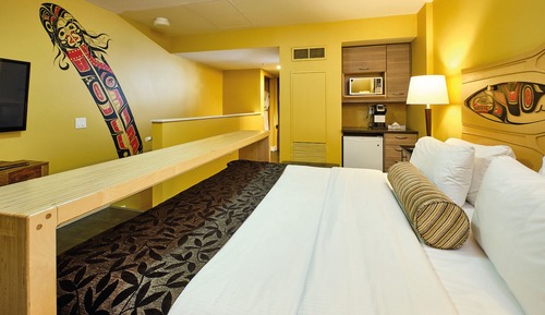 Deluxe Room, 1 King Bed