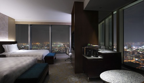 Premium Room, 2 Double Beds, City View (Corner)