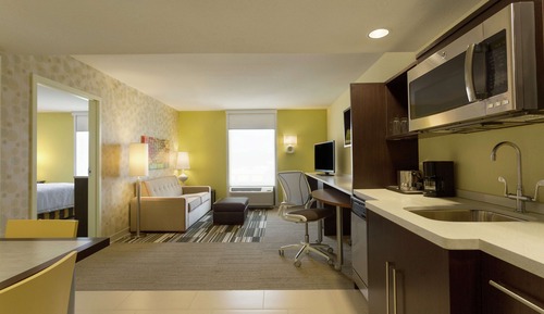 Suite, 1 King Bed