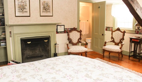 Standard Double Room, Ensuite (Clove Room)