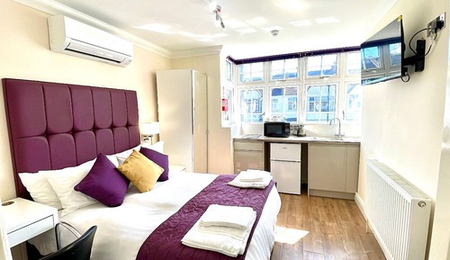 Deluxe Double Room, Private Bathroom