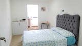 Room 12