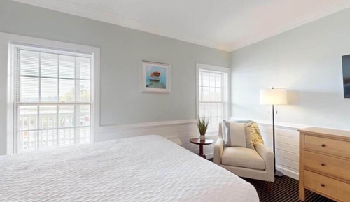 Traditional Room, Park View - Stair Access Only