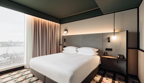 One Bedroom Superior Suite High Floor