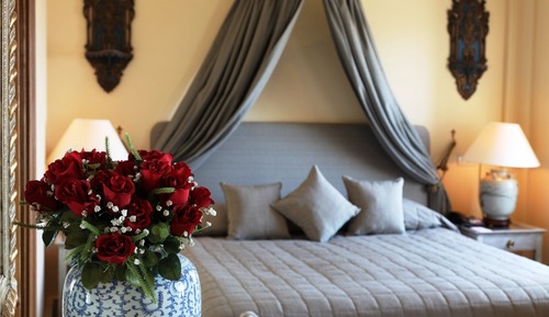 One Bedroom Royal Suite