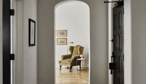 Suite, 1 King Bed (Pomegranate)