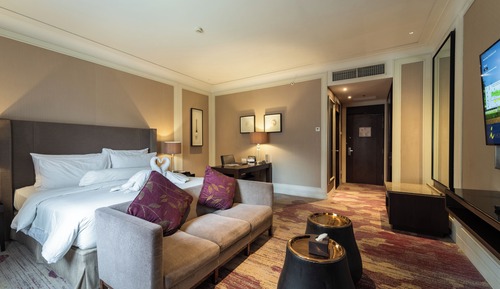 Deluxe Room, 1 King Bed